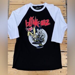 Blink-182 Australia Wildfire Relief Limited Edition Shirt SZ MD Baseball Raglan